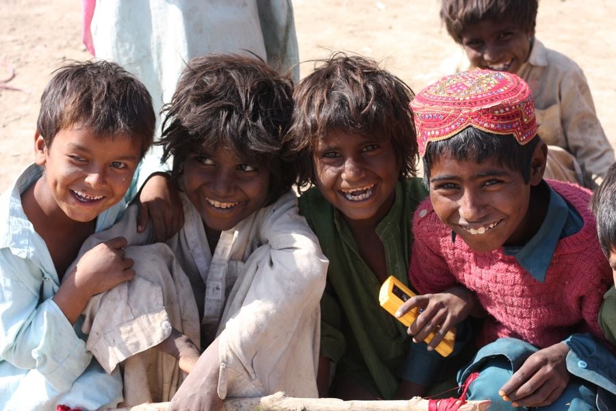 lächelnde Kinder in Pakistan