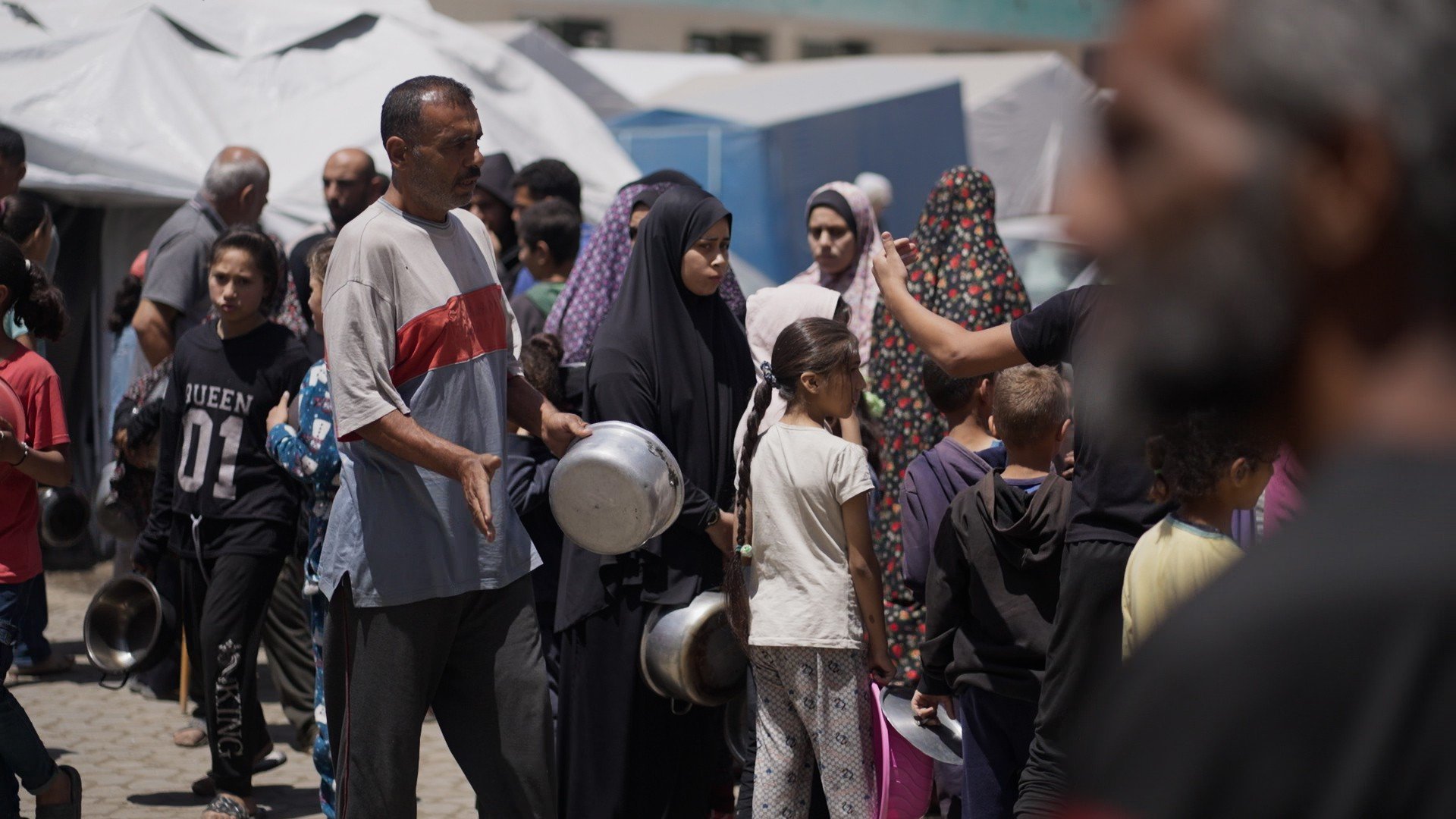 Gaza: Gaza: Auch unter den humanitären Hilfskräften herrscht Hungersnot