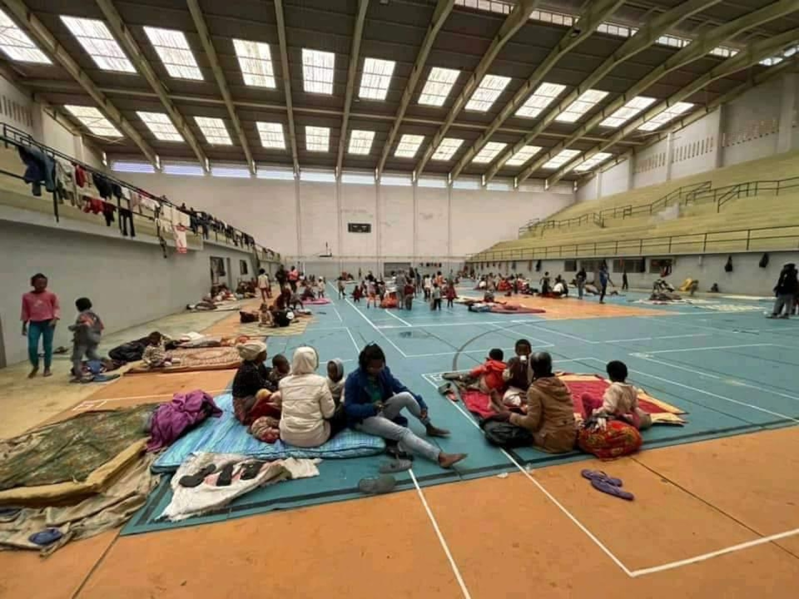 Hébergement dans un gymnase à Fianarantsoa 