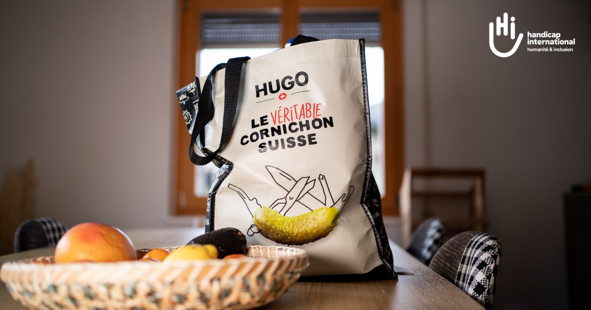 Für jeden Kauf einer Tragetasche aus recyceltem PET von HUGO wird 1CHF an uns gespendet.