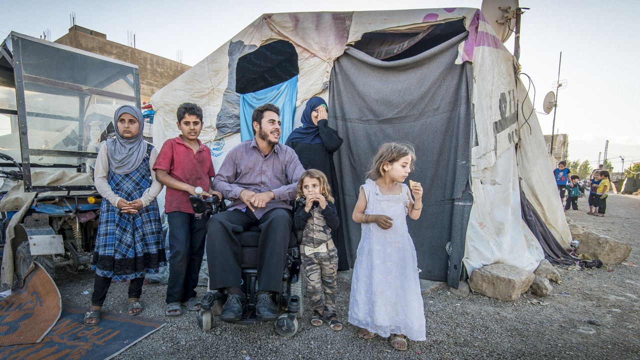 Famille de réfugiés dans la plaine de la Bekaa, Liban