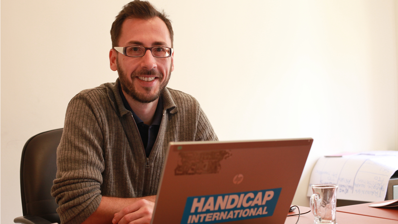 Unser technischer Referent erklärt in einem Interview, was Inklusion in der humanitären Hilfe bedeutet
