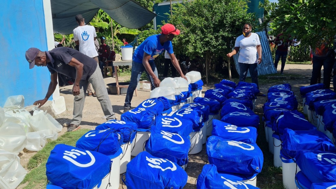 Symbolbild: Verteilung von Hygienekits in Haiti nach dem Erdbeben vom 14. August 2021 