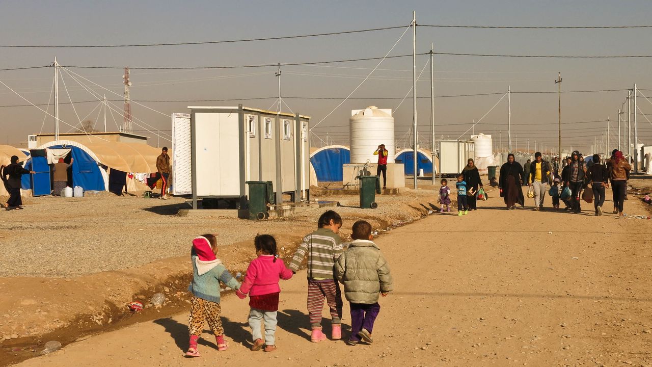 Khazer est l’un des plus grands camps de déplacés accueillant la population de Mossoul et ses environs
