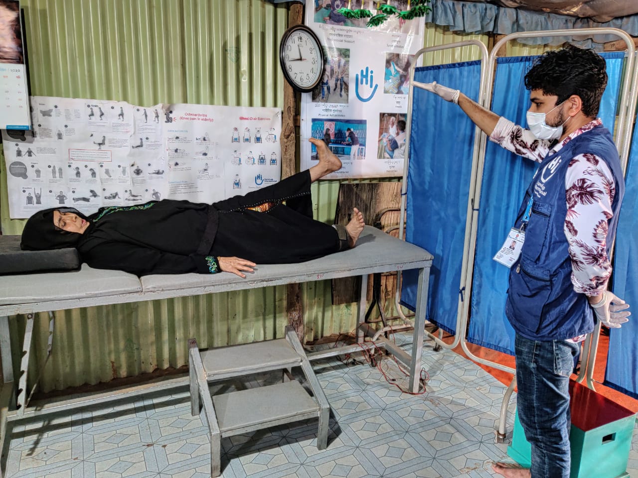 Rehabilitationssitzung in Bangladesch während der Covid-Epidemie-19